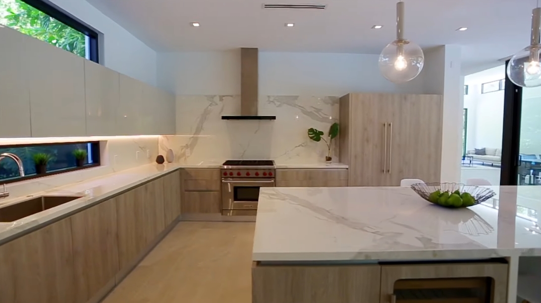 49 Interior Design Photos vs. 4701 SW 74th St, Miami, FL Luxury Mansion Tour