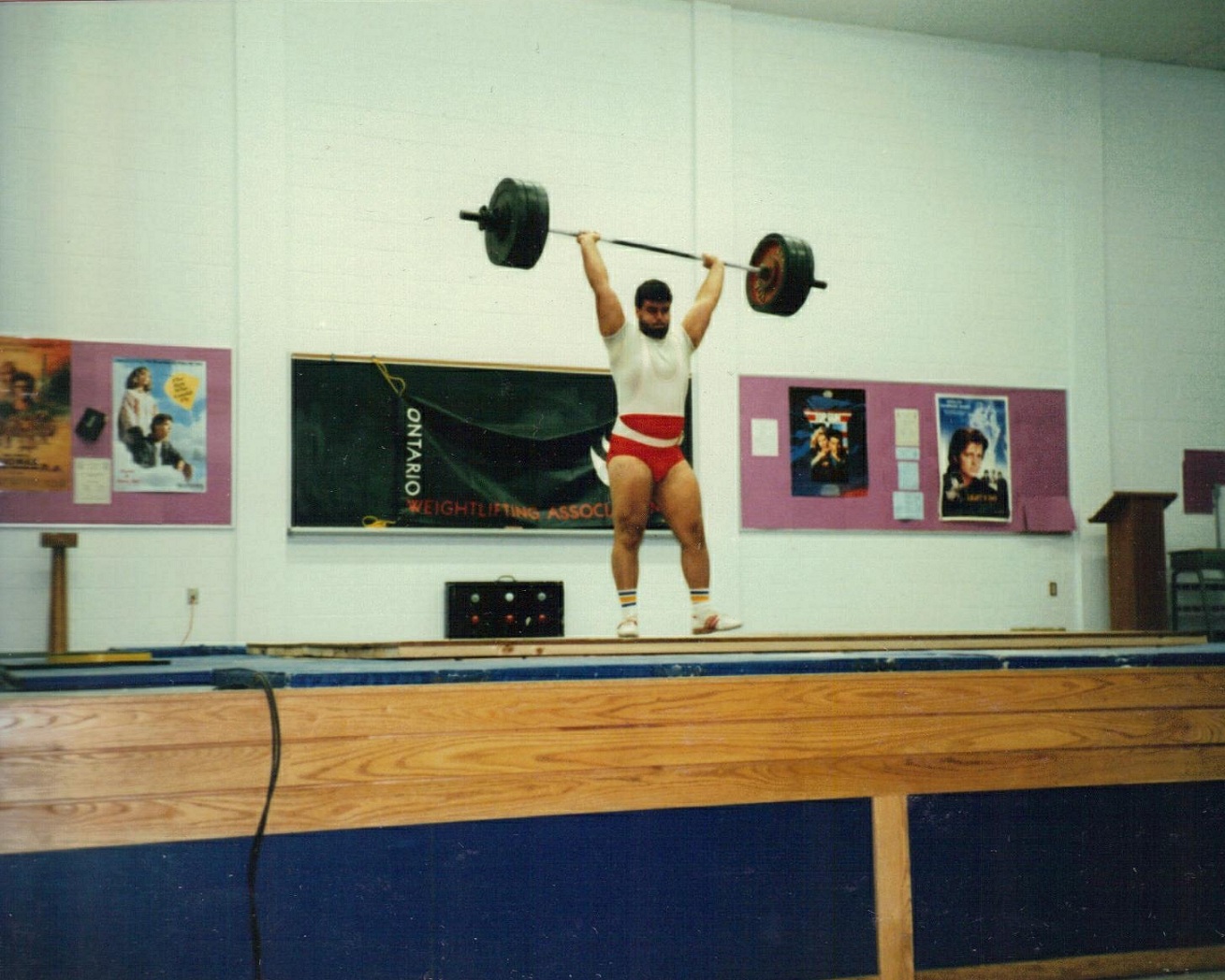 WEIGHTLIFTING Junior Lifting