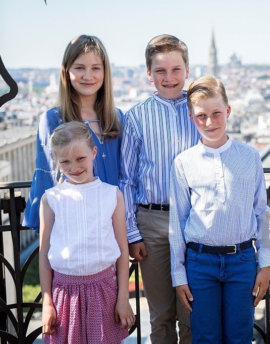 Royal Family Around the World: Belgian Royal Family&rsquo;s vacation photo