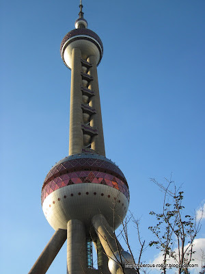 The Oriental Pearl Tower - 东方明珠塔 - Shanghai