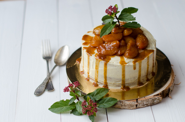 Layer cake carotte abricot et glaçage cream cheese Layer cake carotte abricot et glaçage cream cheese