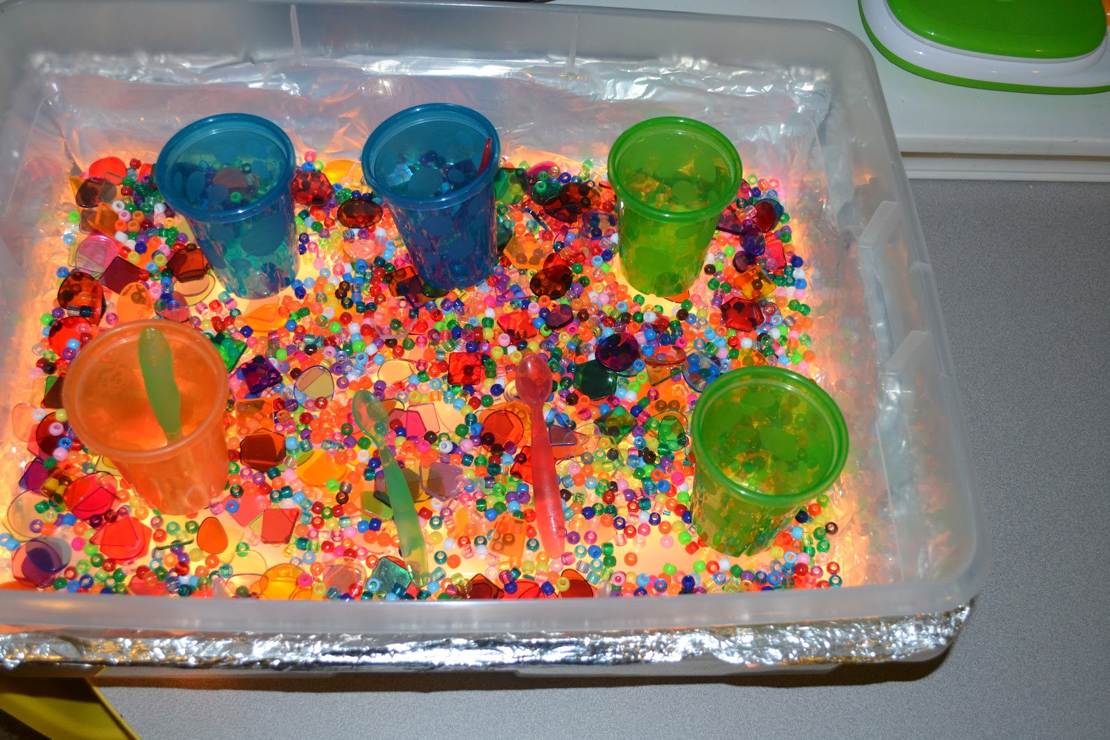 IT'S TEEA TIME PLAYSCHOOL Light Box Sensory Fun!!!