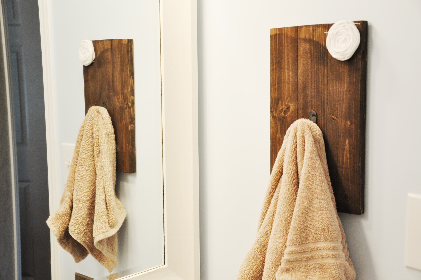 me & j... the everday New Hand Towel Holders