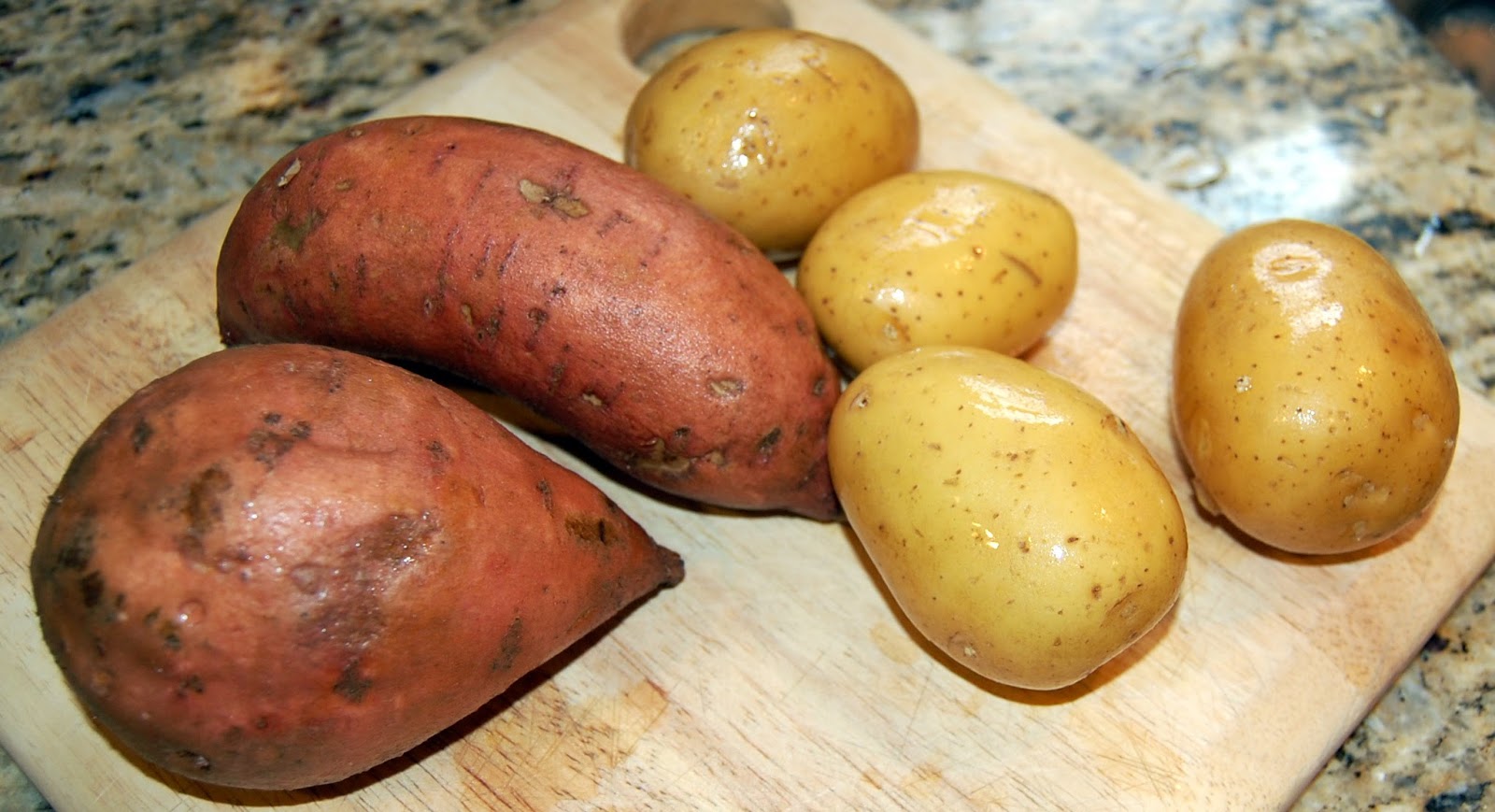 Eat What's On Your Plate Scalloped Yukon Gold and Sweet Potato Gratin