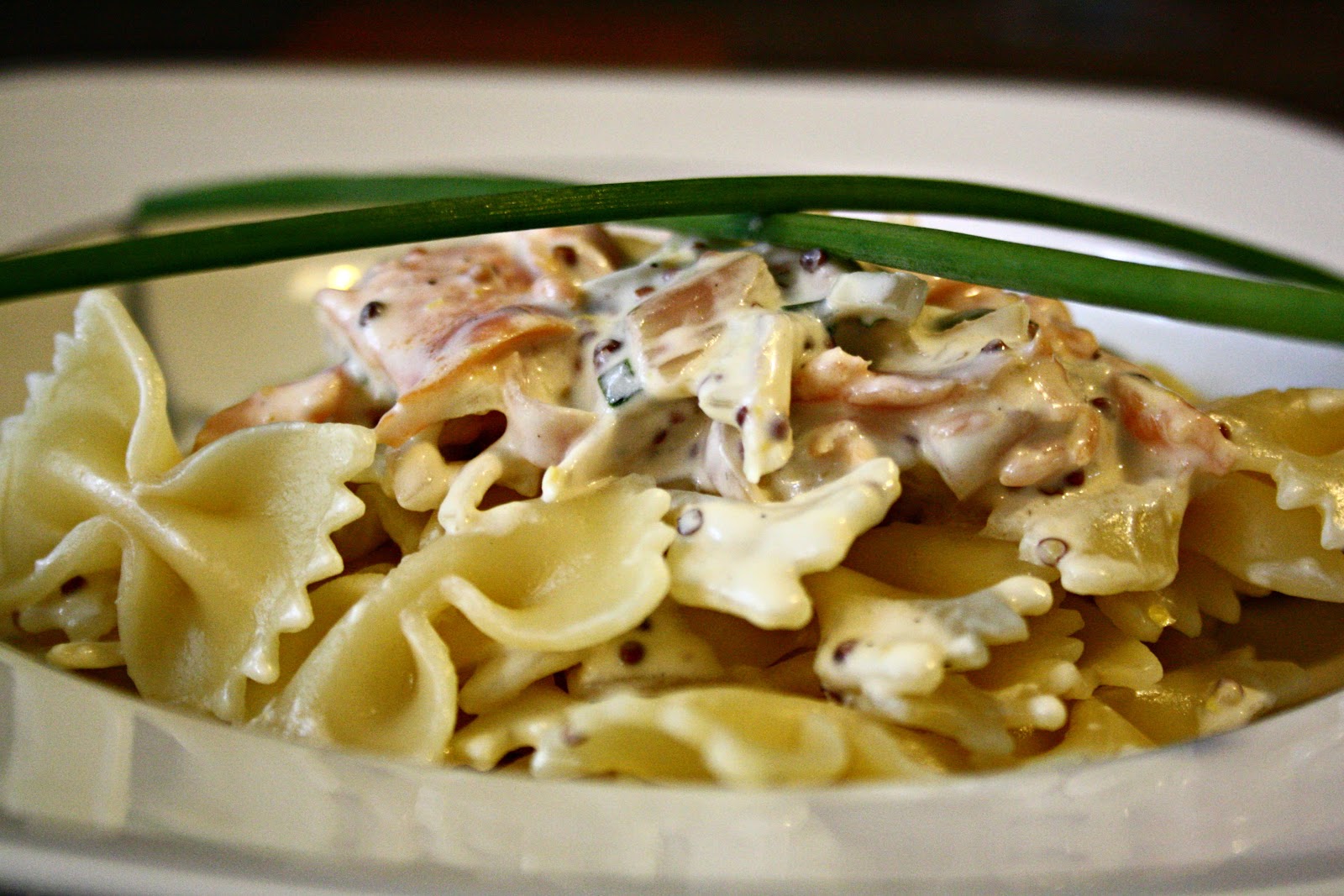 TwinsCook la cuisine façon étudiant Pâtes au saumon & sa sauce moutarde