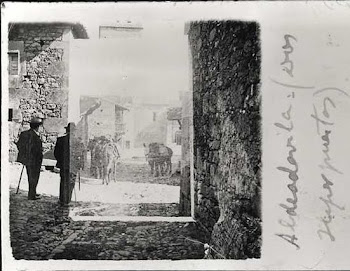 M. de Unamuno en la Corredera de Aldeadávila, mayo 1902