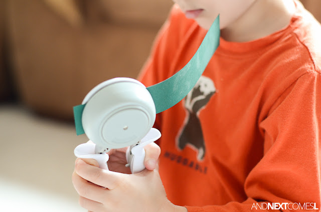 St. Patrick's Day fine motor activity for toddlers and preschoolers