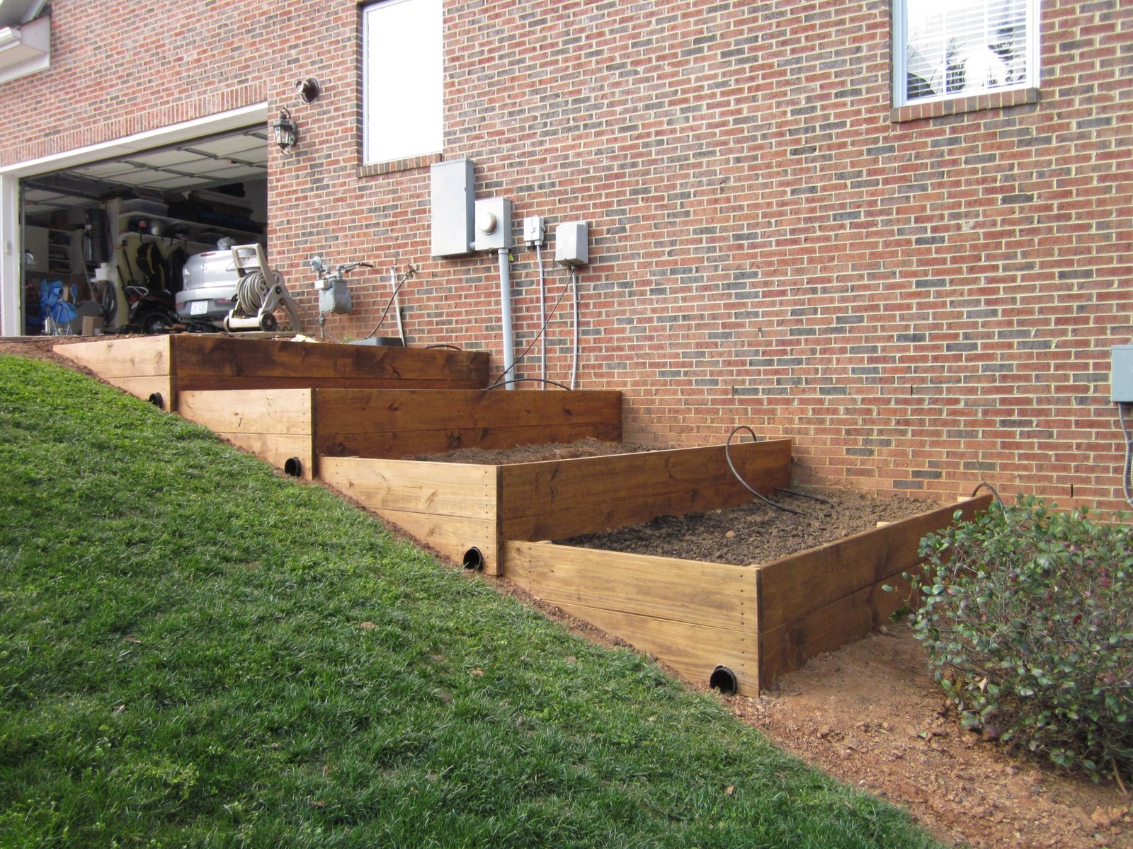 How To Build A Raised Garden Bed On Stilts 8ightdesign