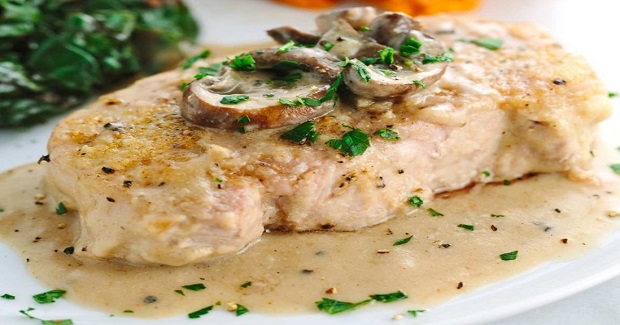 Smothered Pork Chops With Mushroom Gravy Recipe Smothered Pork Chops With Mushroom Gravy Recipe
