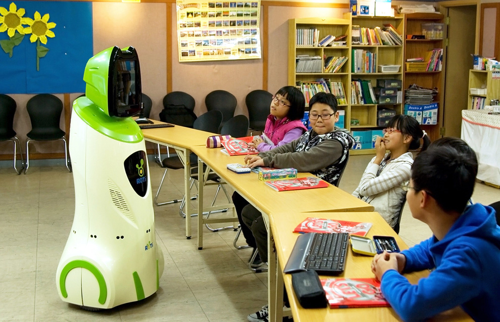 Robot vs Teachers