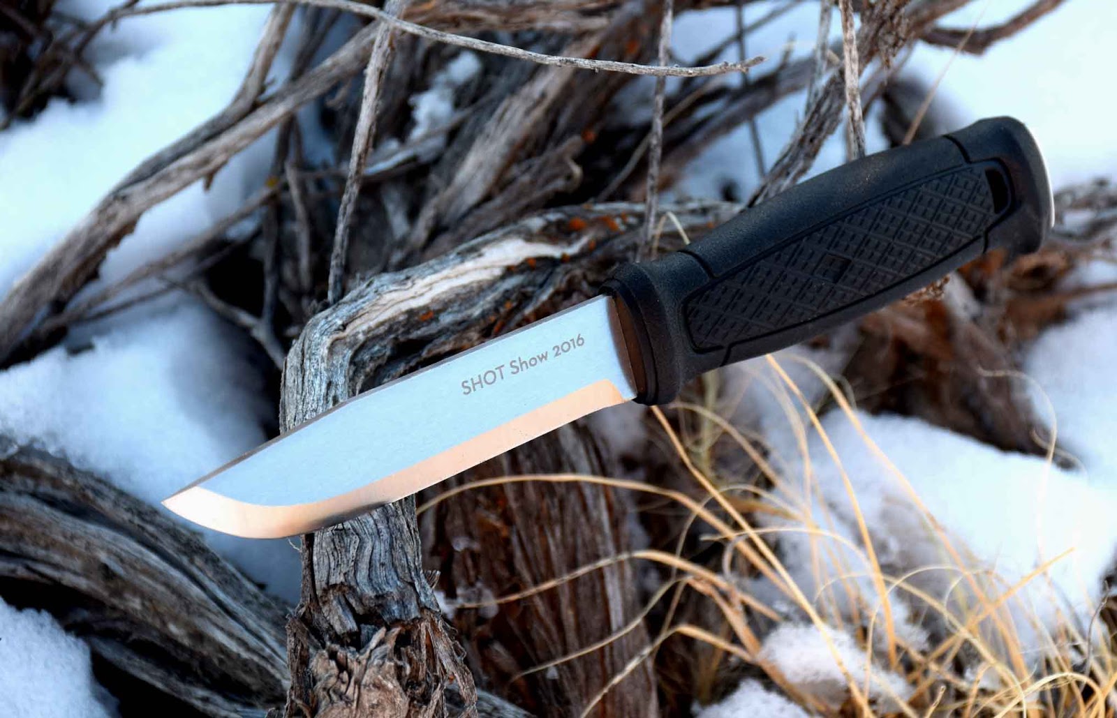 Rocky Mountain Bushcraft: SHOT Show 2016: Mora's new full tang Garberg Knife