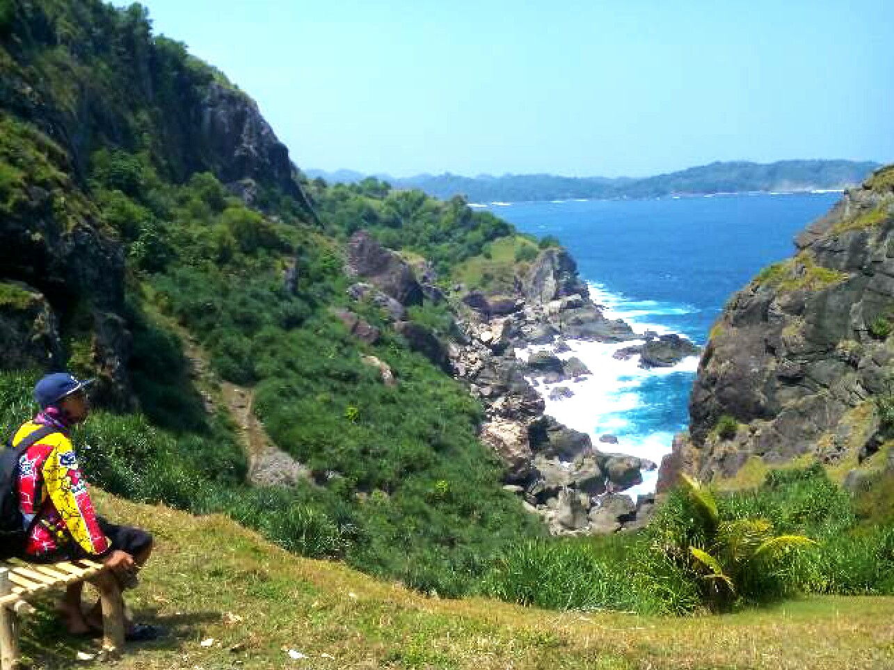 Rute Menuju Pantai Bukit Pengilon Gunungkidul Yogyakarta Rute Menuju Pantai Bukit Pengilon Gunungkidul Yogyakarta