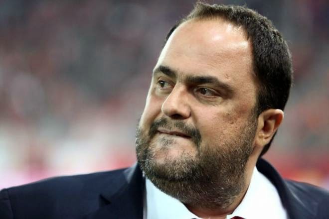 Κίνδυνος αποβολής του Ολυμπιακού λόγω... Μαρινάκη!