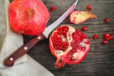 How To Clean Your Arteries With One Simple Fruit - Pomegranate Found To Prevent Coronary Artery Disease Progression