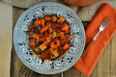 Slow Cooker Smoked Vegetable Stew
