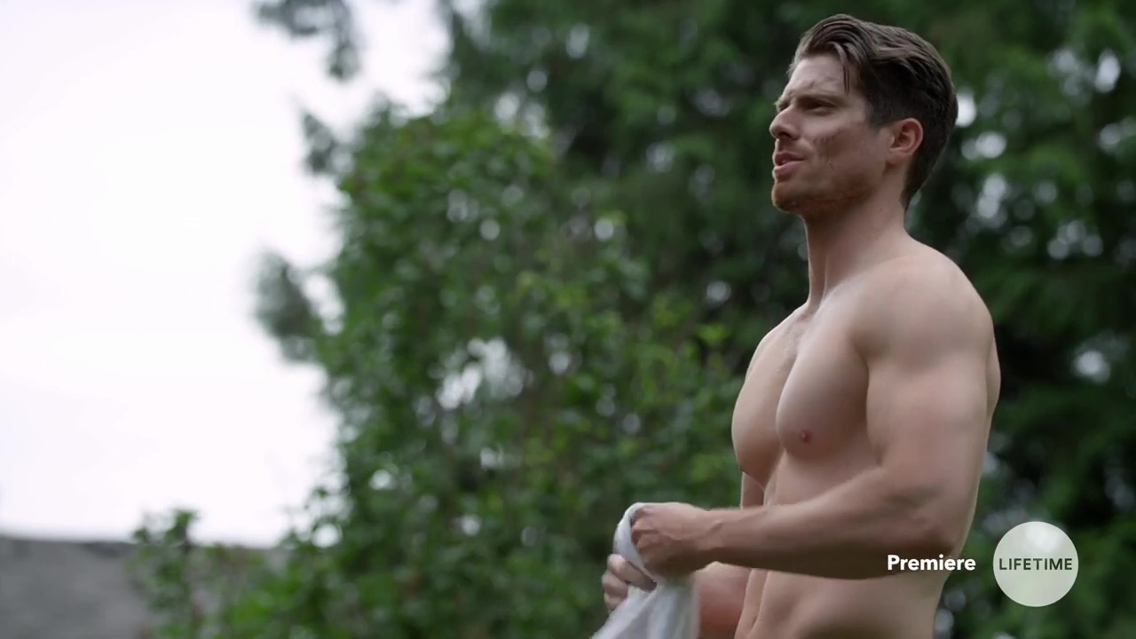 Marcus Rosner Shirtless.