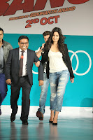   Hrithik Roshan & Katrina Kaif launch the Pantaloon 'Bang Bang!' collection  