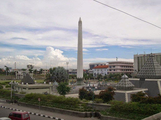 10 Tempat Paling Angker di Surabaya - Terpaling