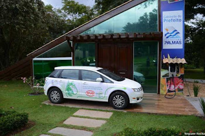 Palmas/TO recebe carro elétrico para testes. Iniciativa consolida o município como sendo sustentável. Foto: Regiane Rocha/Divulgação Palmas TO, Palmas sustentável, Palmas recebe carro elétrico, Palmas, Tocantins, Palmas solar, energia limpa, Build Your Dreams, BYD, sustentabilidade, tecnologia ambiental, tecnologia limpa