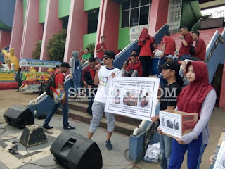 Mahasiswa Sekadau Aksi Galang Dana Mahasiswa Sekadau Aksi Galang Dana