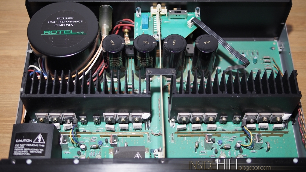Inside HiFi Rotel RB980BX