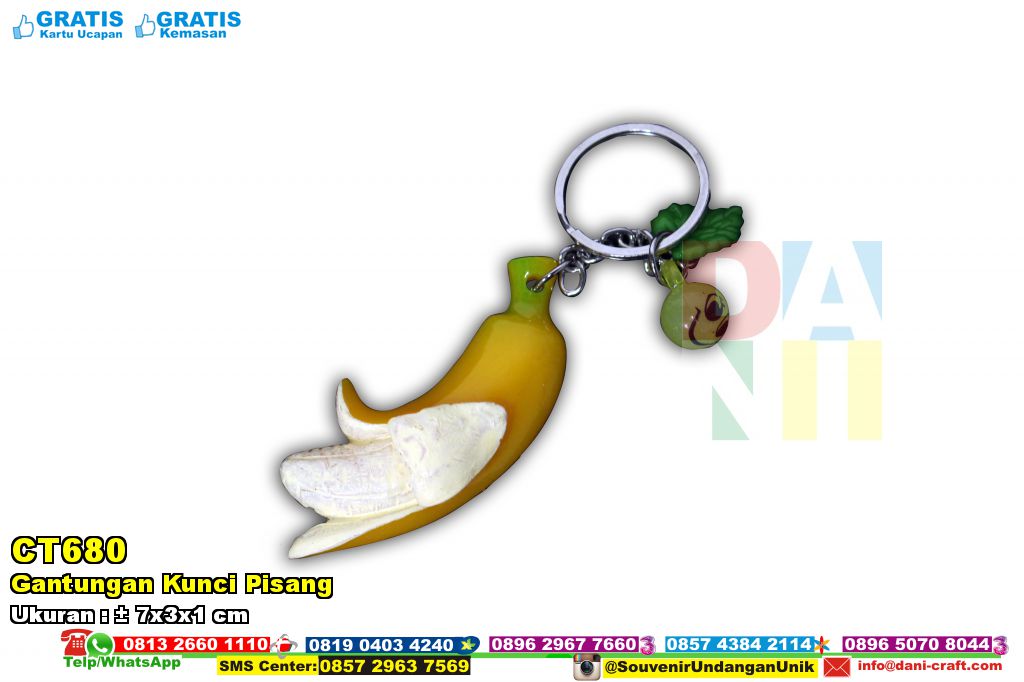 gantungan kunci pisang souvenir pernikahan gantungan kunci pisang souvenir pernikahan