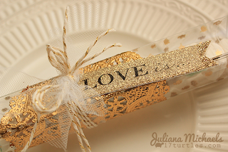 SRM Stickers Blog - Wedding Favors by Juliana - #love #wedding #favors #stickers #twine #clear box #gold