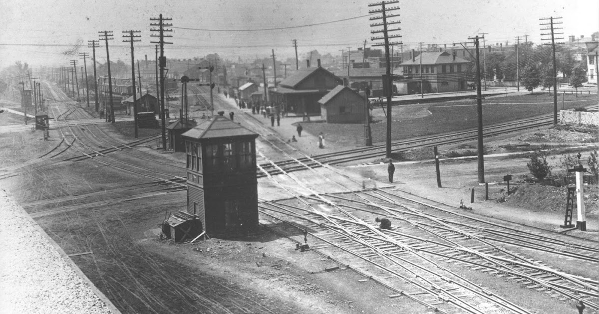 The Digital Research Library of Illinois History Journal™ Downtown