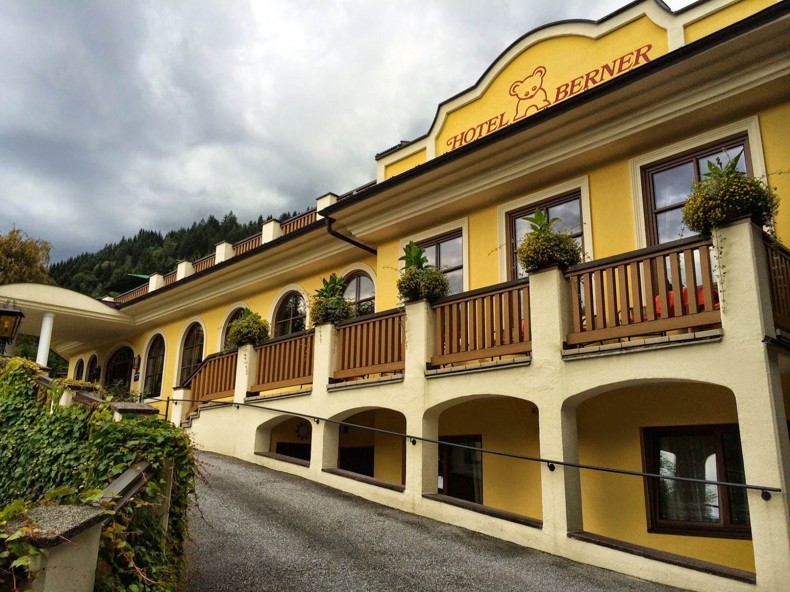 ironman 70.3 zell am see bike rental shop