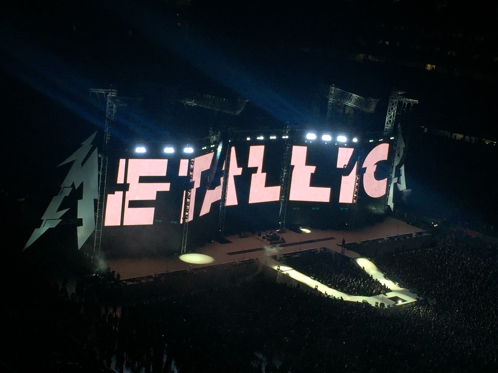 Officially A Yuppie Live Review Metallica at MetLife Stadium