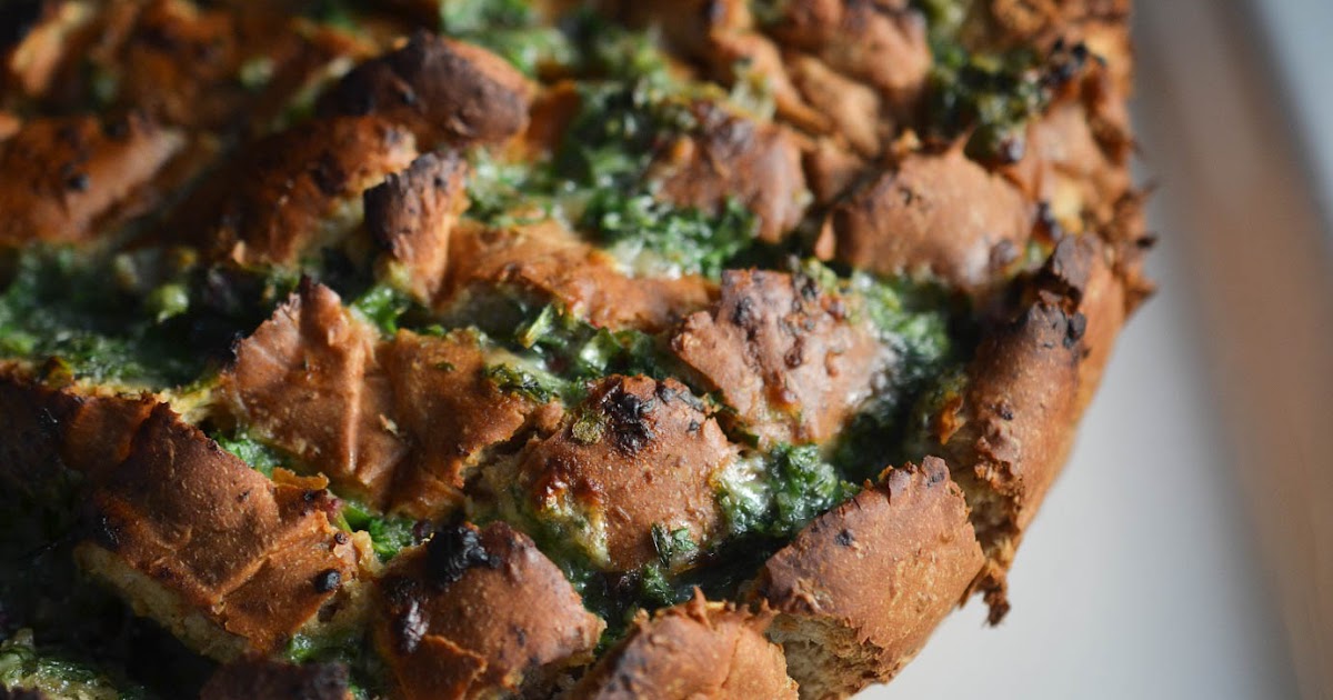 Greedy Girl Spinach and Herb garlic bread