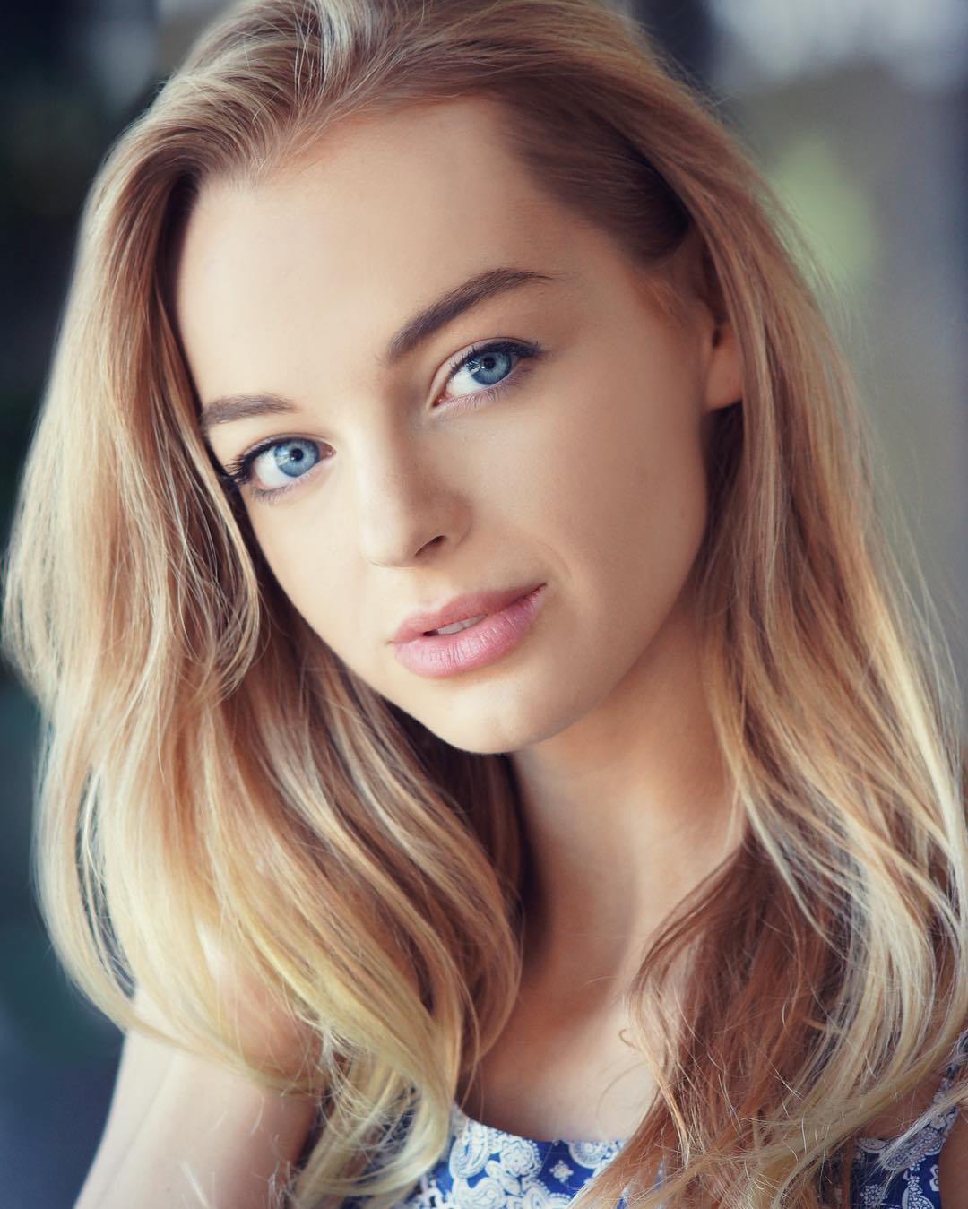 Veronica Lauren Veronica Lauren
