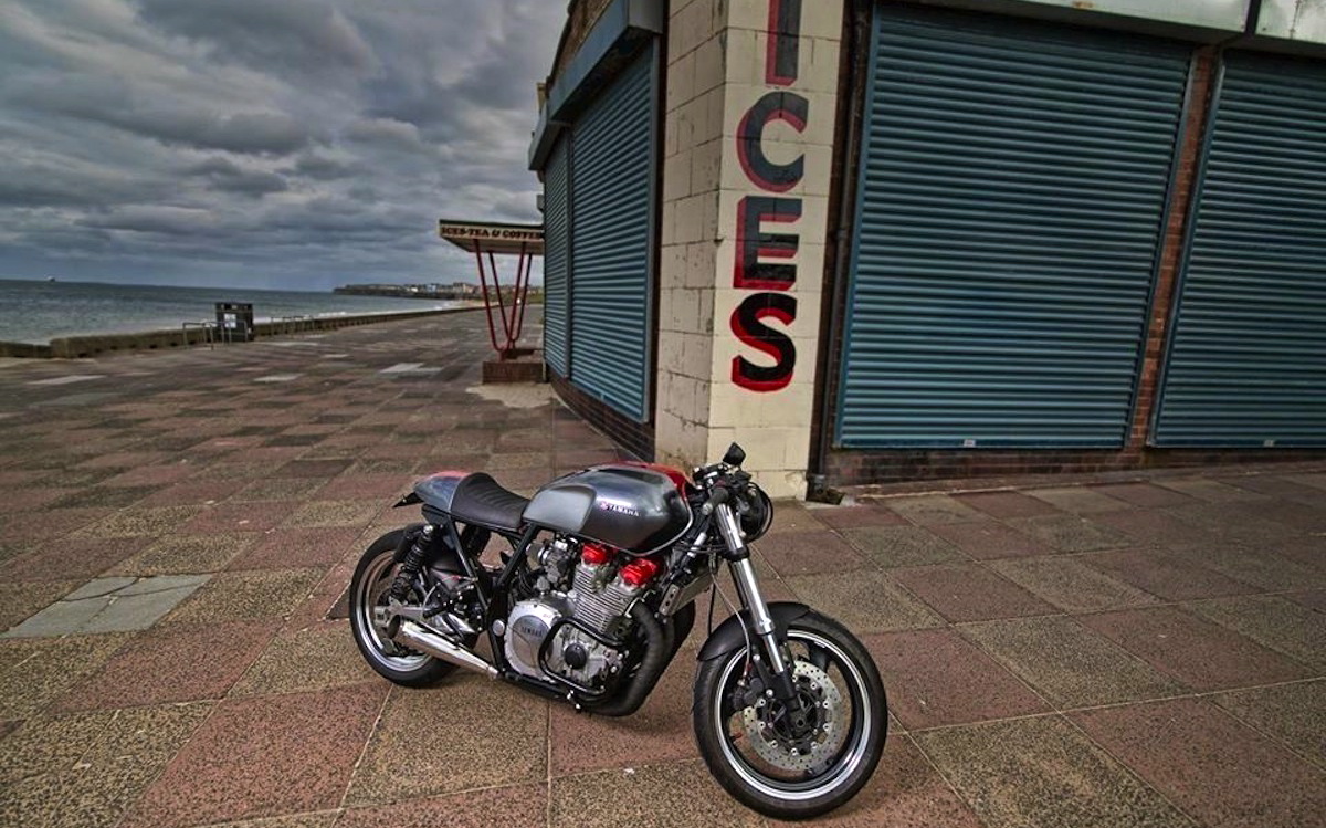 Бак на Yamaha XJR 400 под клипоны