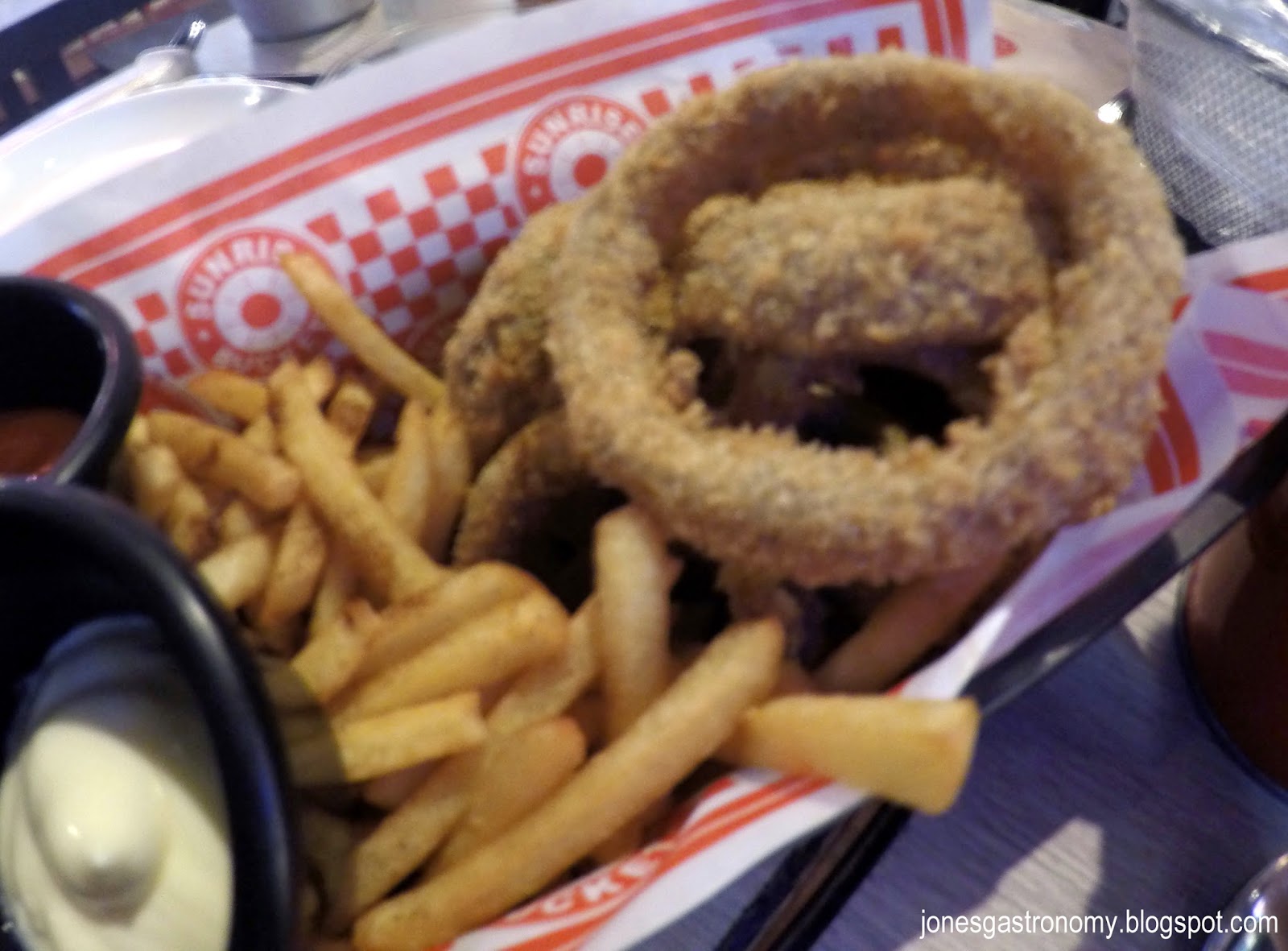 Jones' Gastronomy Sumptuous Sunrise Buckets!