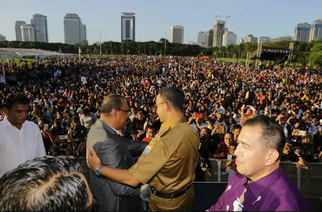 paskah di monas