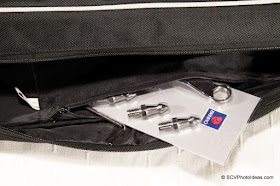 Benro A-298EX carrying case pocket detail