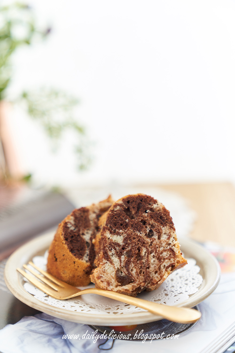 dailydelicious Yogurt Marble Cake