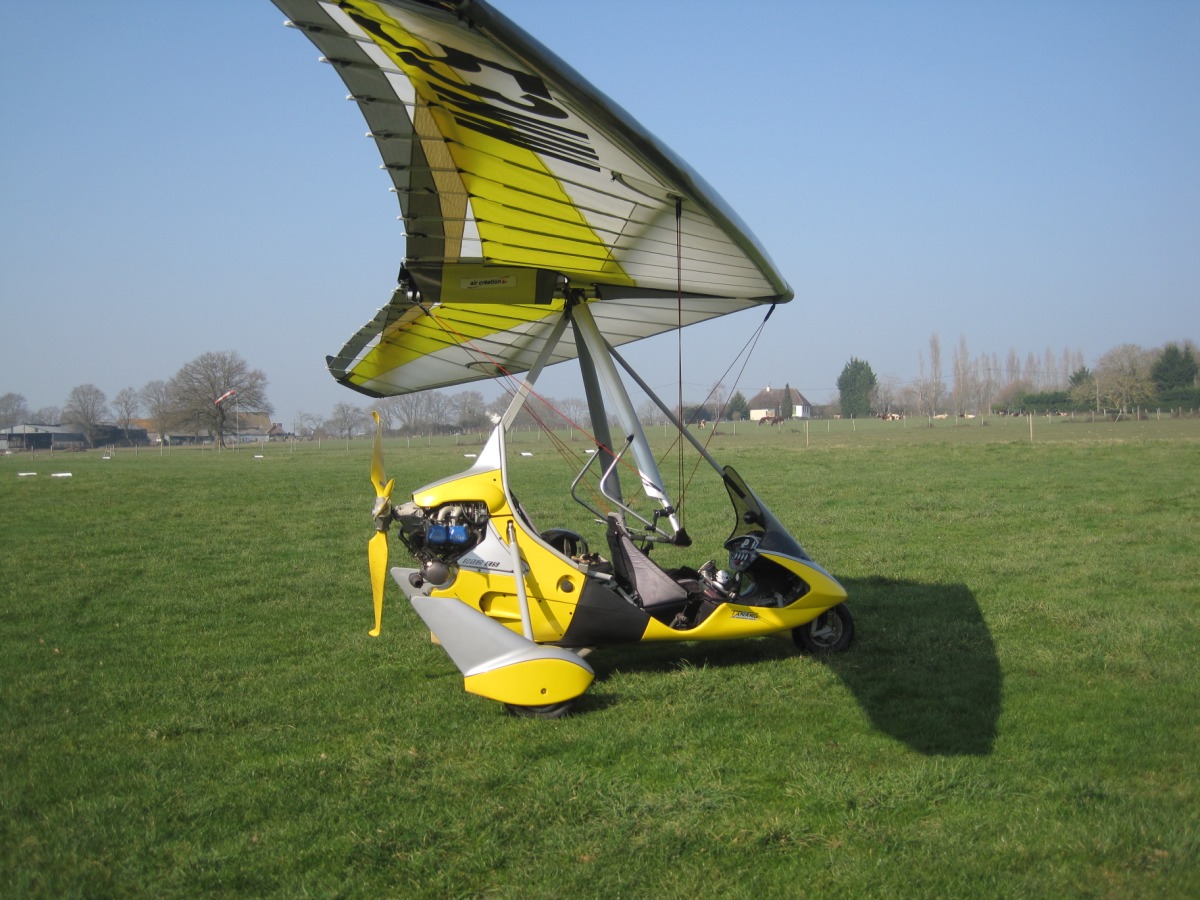 A corner of France: Microlight flight