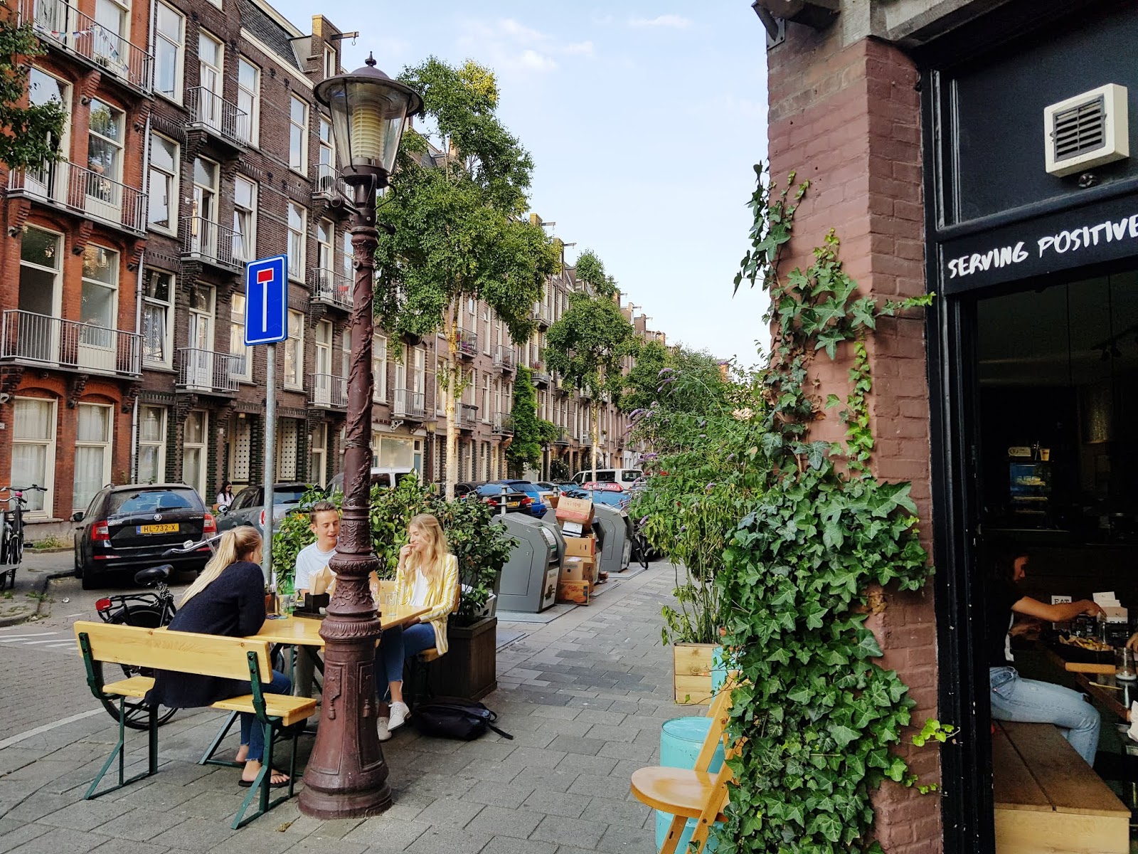 amsterdam exploring sightseeing attractions neighbourhood