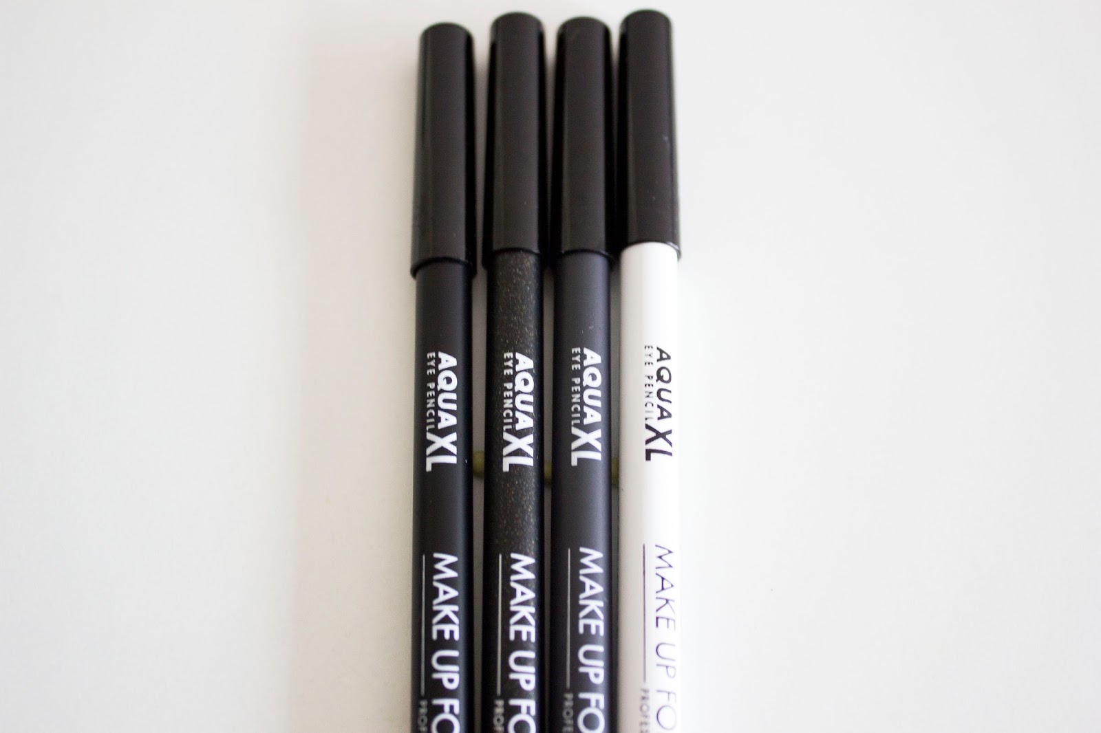 Les nouveaux crayons pour les yeux AQUA XL de Make Up For Ever ! La