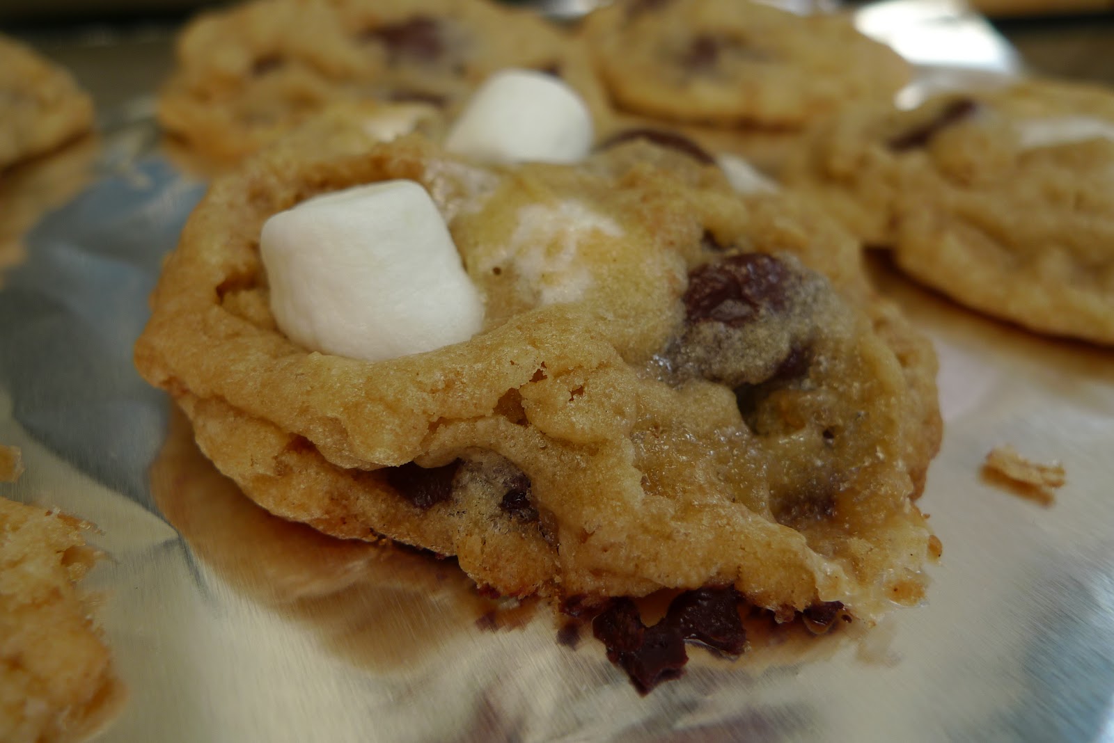 siriously delicious: Rice Crispy Treat Cookies