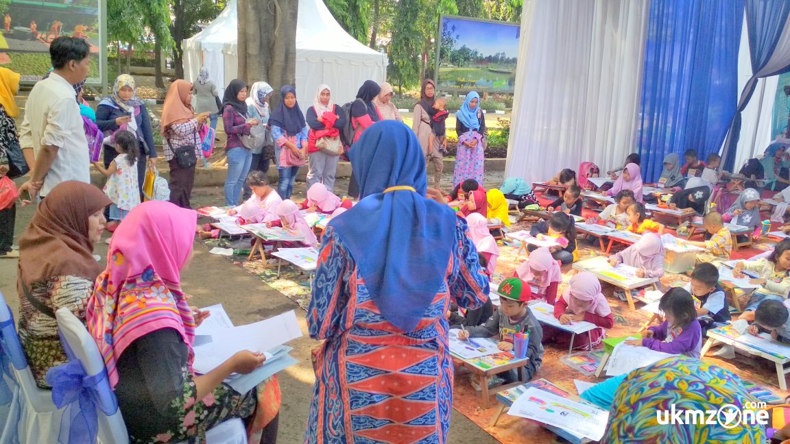 Lomba mewarnai Panmas Fair 2018 Lomba mewarnai Panmas Fair 2018