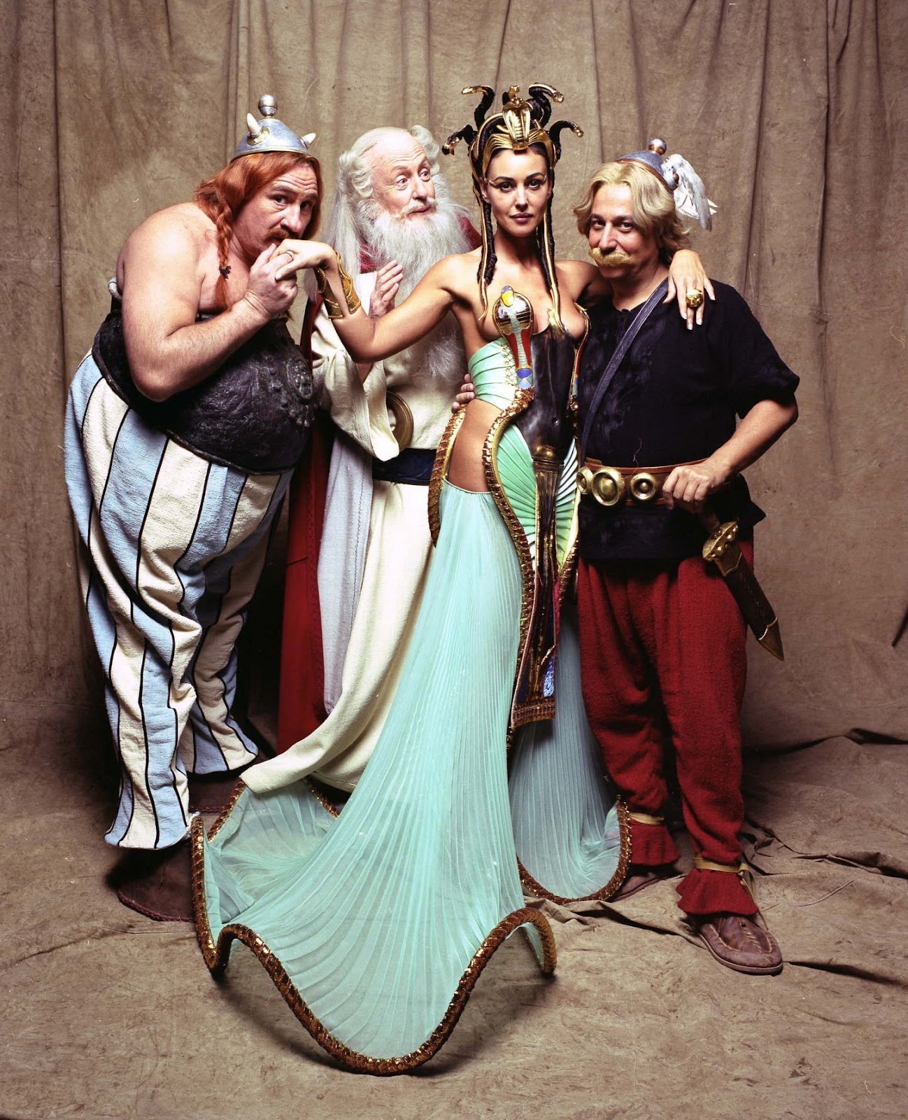 Actrice Asterix Et Obelix Mission Cleopatre Celebrities, Movies and Games: Monica Bellucci as Cleopatra - Asterix