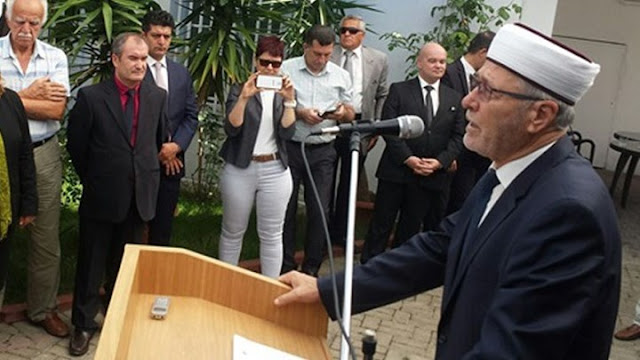 Ρεσιτάλ προκλητικότητας από τον ψευδομουφτή Κομοτηνής: Νίκη η απώλεια της Ανατ. Θράκης από την Ελλάδα Ρεσιτάλ προκλητικότητας από τον ψευδομουφτή Κομοτηνής: Νίκη η απώλεια της Ανατ. Θράκης από την Ελλάδα