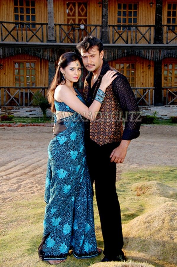 Telugu Cinema News: Sarathi Kannada Movie Photo Gallery