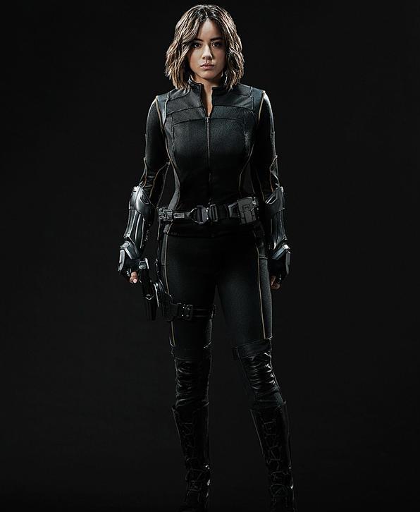 Detalhes do uniforme da Tremor em Agentes da SHIELD ~ Universo Marvel 616