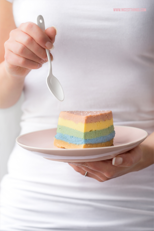 Regenbogen Cheesecake Rainbow Cheesecake bunter Käsekuchen #regenbogen #cheesecake #rainbow #einhorn