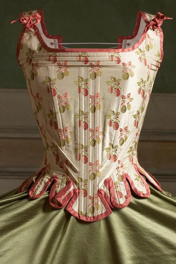 My little old world ~ gardening, home, poetry and everything romantic that  makes us dream.: HISTORY OF FASHION ~ The Victorian corset.