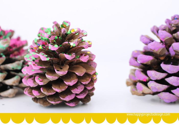 5 ecocrafs navideñas: piñas