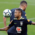 Aksi Neymar Bersama Pemain Timnas Brasil di Ruang Ganti